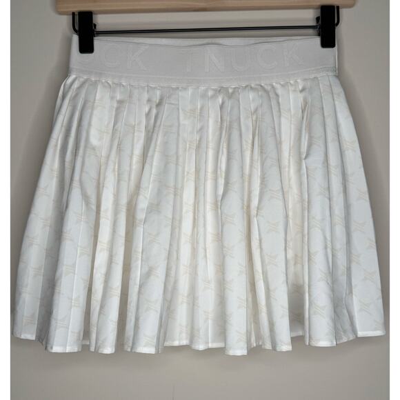 Tuckernuck Cream Pleated Logo Mini Skirt Tennis‎ Golf- Xs - Picture 1 of 8